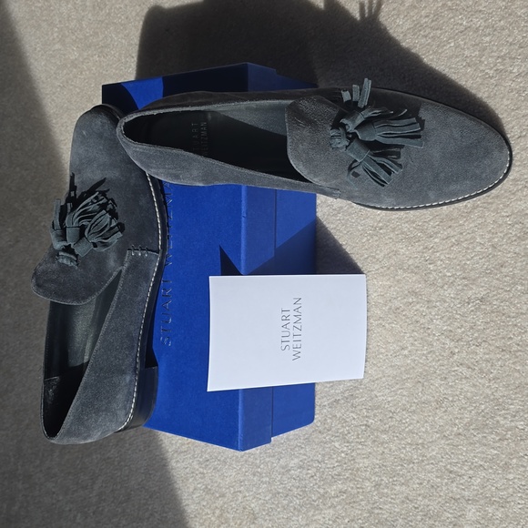 Stuart Weitzman suede loafers - Picture 4 of 14